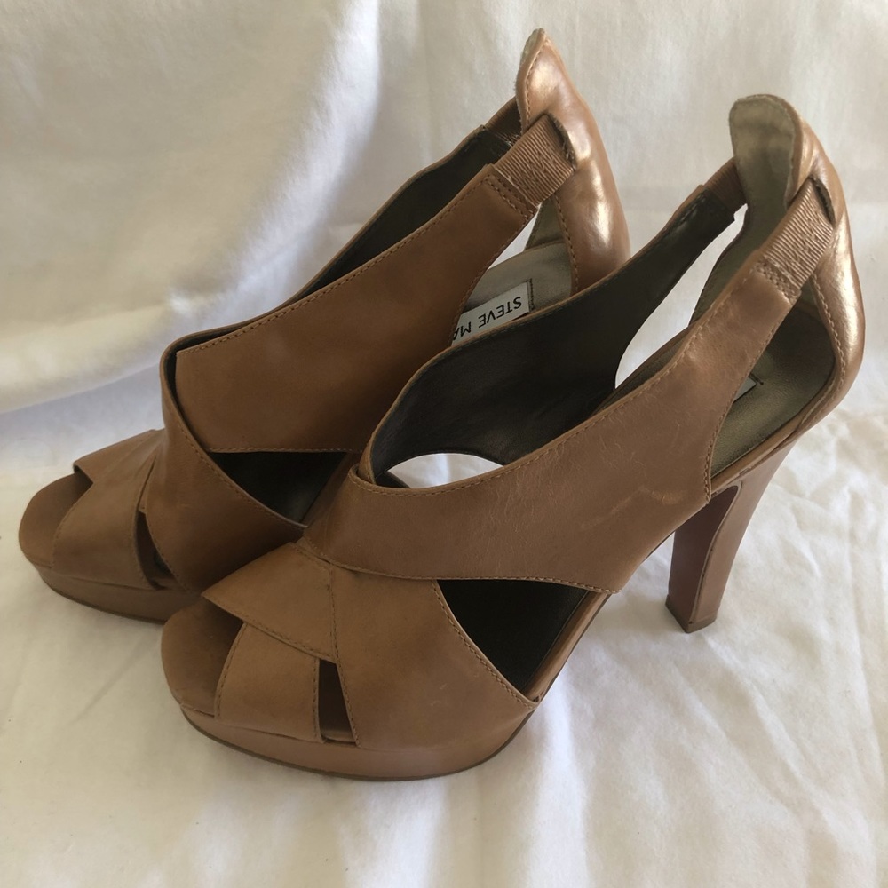 Steve Madden Piya Peep Toe Platform